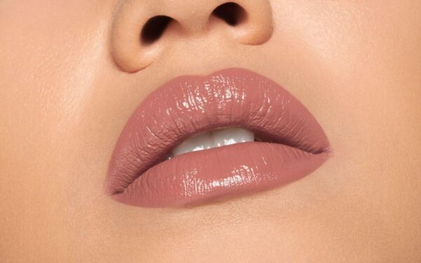 Pupa Huulepulk Vamp! Extreme Colour 102 Rose Nude - Image 2