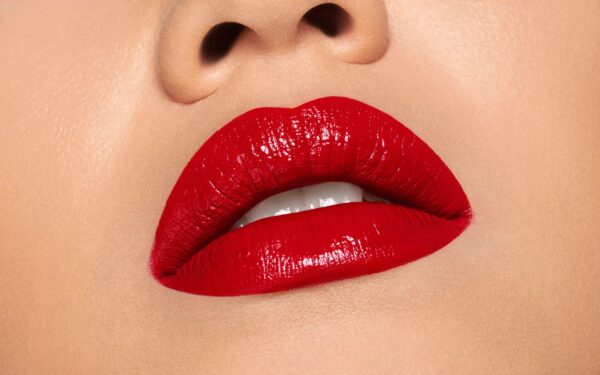 Pupa Huulepulk Vamp! Extreme Colour 302 Ruby Red - Image 2
