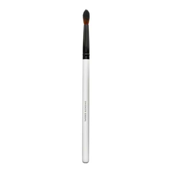 Lily Lolo Lauvärvi hajutuspintsel koonusekujuline Tapered Blending