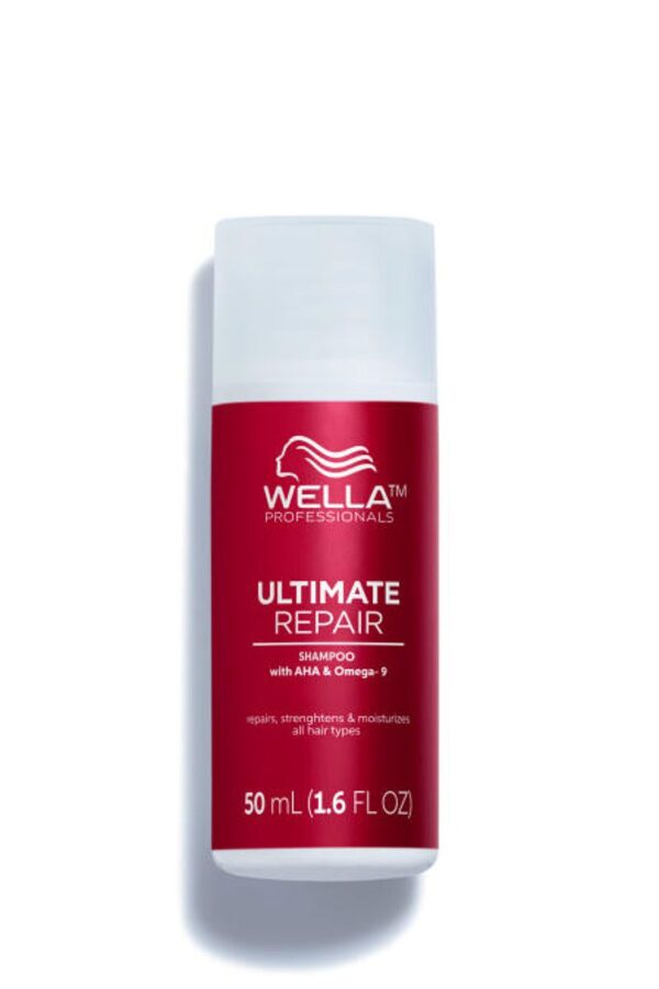 Wella Professionals Ultimate Repair Shampoo STEP 1 šampoon AHA ja omega-9ga,50ml