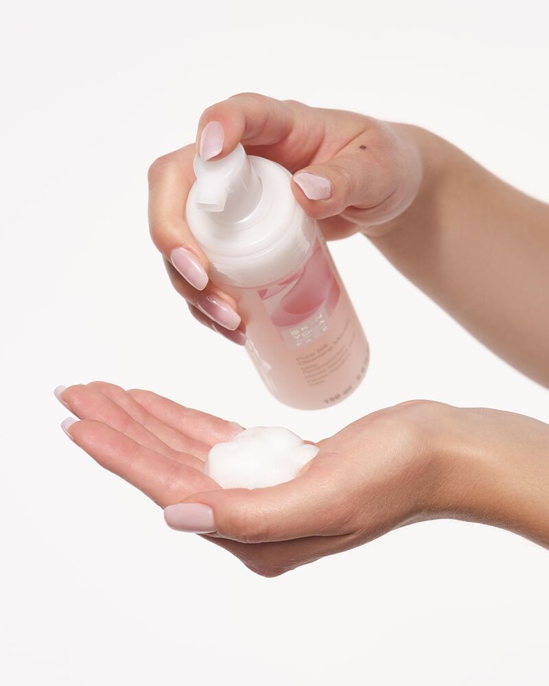 Artdeco Skin Yoga Pure Silk näopuhastusvaht 150ml - Image 2