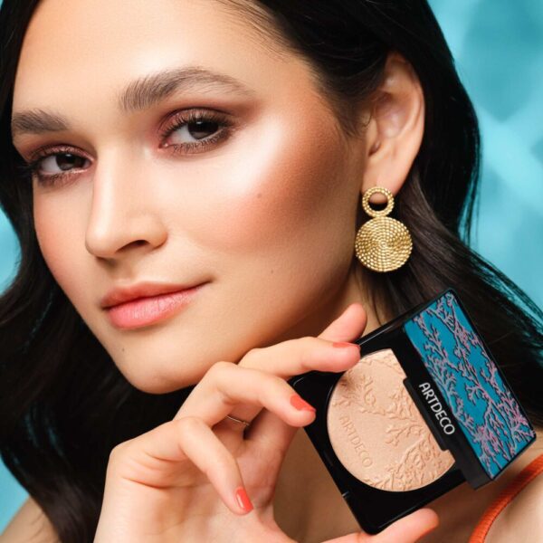 Artdeco Glow Bronzer 2in1 särapuuder - Image 4