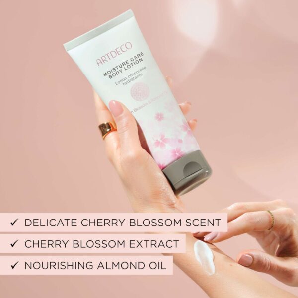 Artdeco Sakura niisutav ihupiim mandliõliga 200ml - Image 3