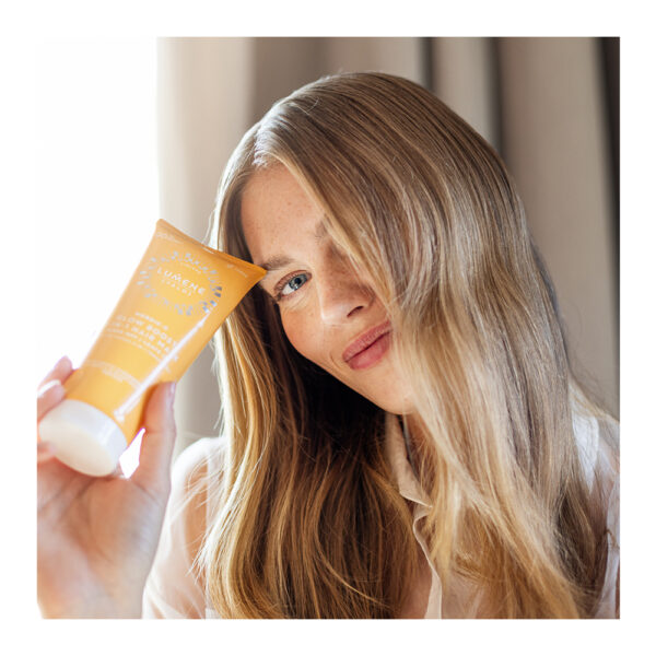 Lumene Nordic-C tugevdav ja läiget andev 2in1 juuksemask 200ml - Image 2
