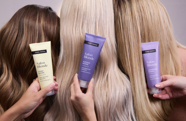 John Frieda Salon Blonde Tone Perfecting Juuksetooni Täiustav Hooldus, Honey Blonde 120ml - Image 3