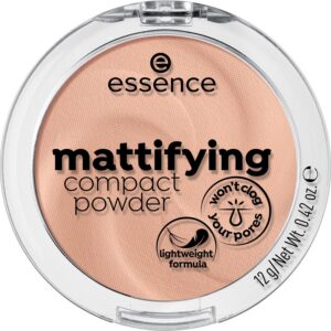 Essence Mattifying Compact Powder 04