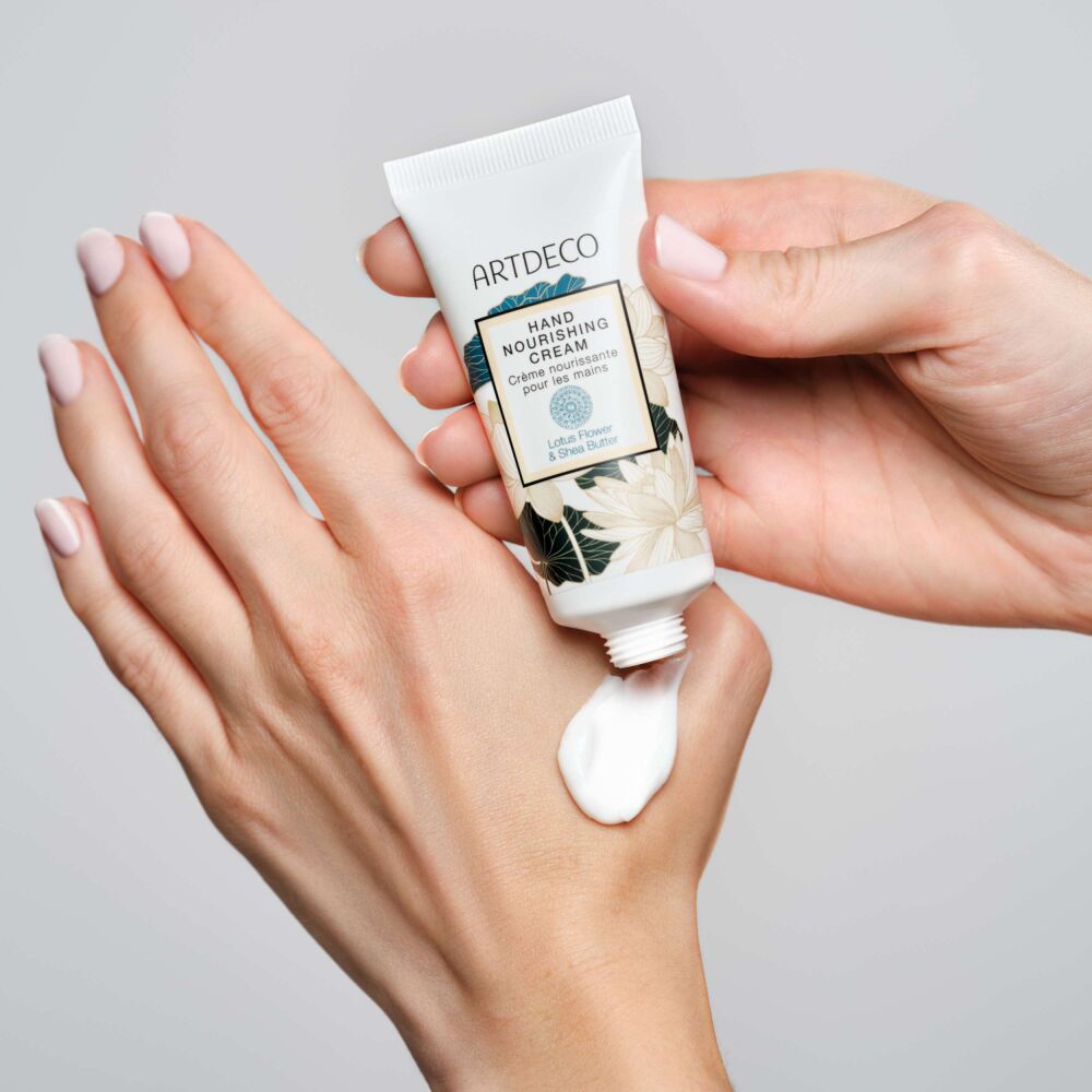 Artdeco Hand Nourishing Toitev kätekreem lootoslille & sheavõiga 30ml