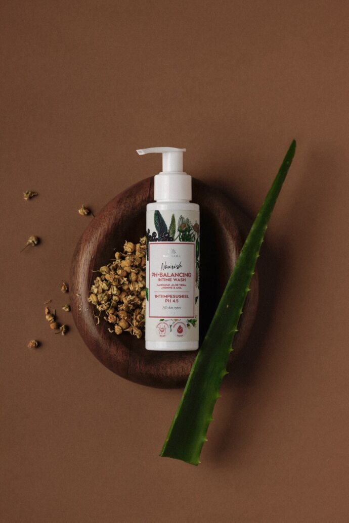 Magrada Intiimpesugeel kummeli, aaloe ja AHA-ga pH 4.5 100ml - Image 4