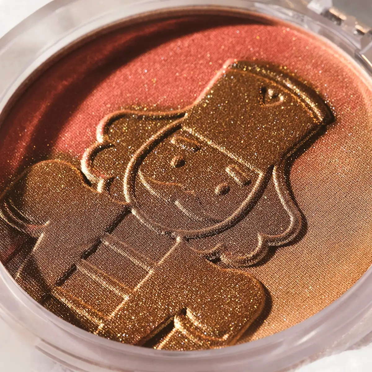 Essence Nuts About You põsepuna-särapuuder - Image 2