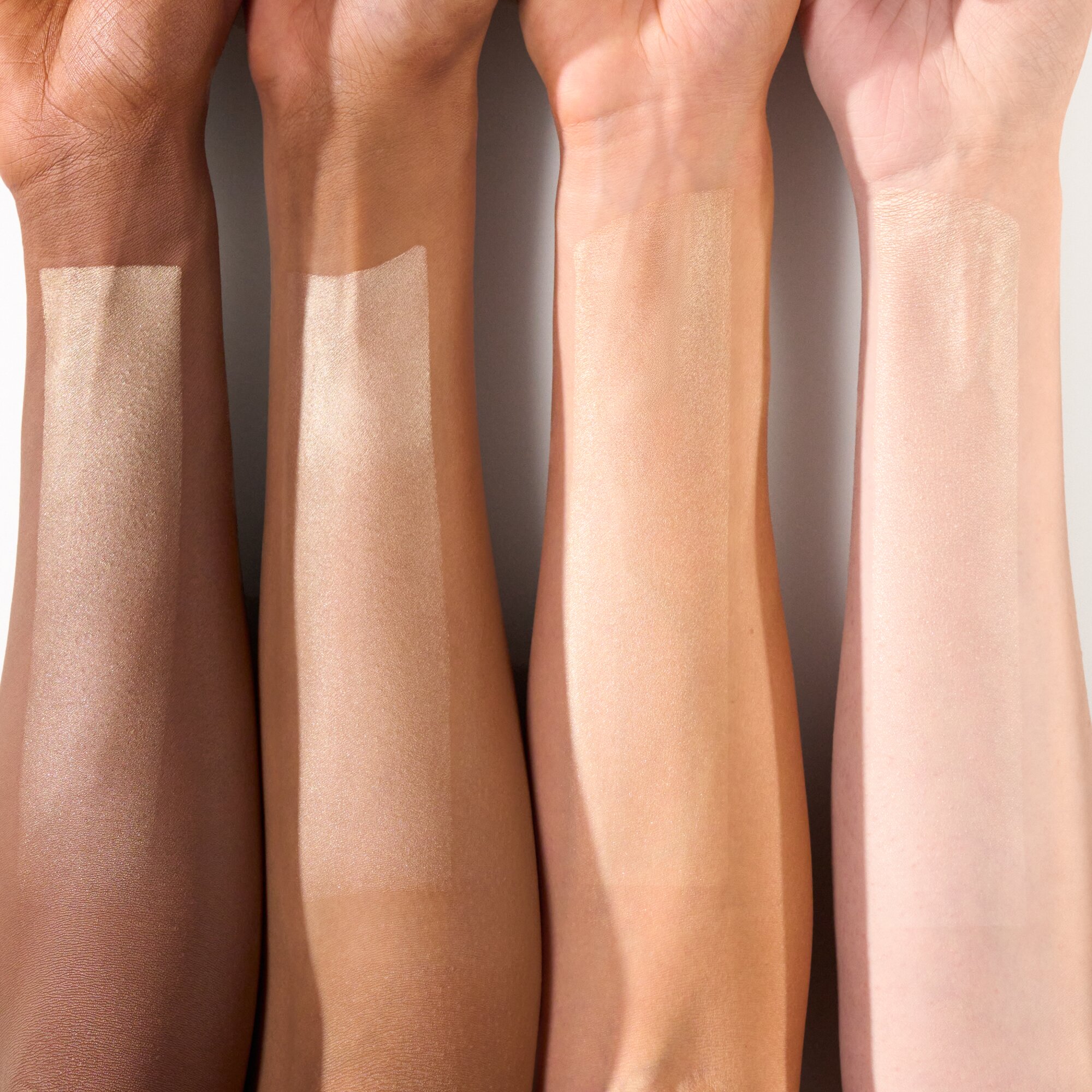 Catrice Aura Glam Bouncy Särapuuder 010 - Image 3