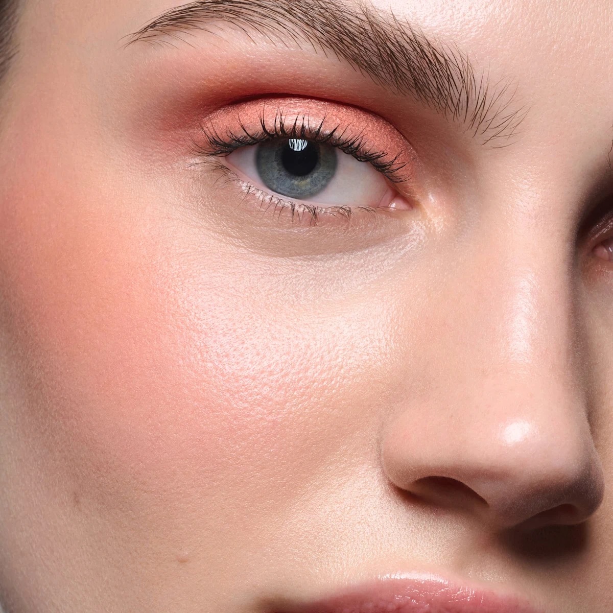 Catrice Eye Blusher Vedel lauvärv 020 - Pilt 4